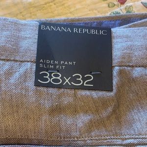 Men’s Banana Republic Linen Pants new with tags